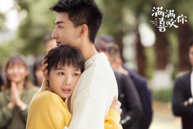 《山海情》中的美女，18岁参加快女出道，如今22岁演打工妹获赞