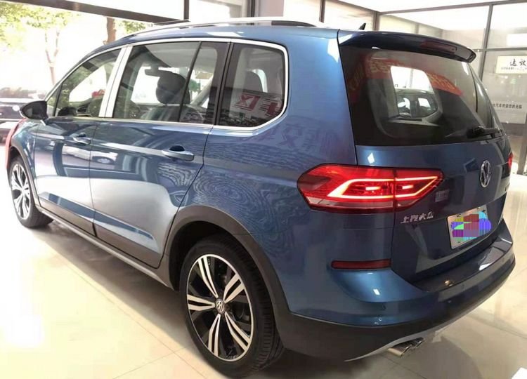 上海大众mpv商务车7座,上海大众七座最新款 大众新款7座mpv,8月上市,价格已"跳水",外观很大气