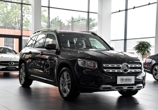 奔驰新suv仅28万图片,奔驰七座suv 28万左右 豪华7座suv"新标杆",落地28万,标配9at,新款奔驰glb真