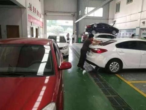 修车工说了很多遍的保养常识,这三处没必要保养,很多车主还不信