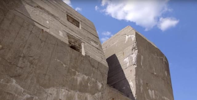 世界上最早的弹道导弹的诞经典网页传奇生地!大西洋壁垒中的经典合击传奇博博物馆