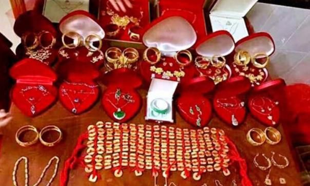 江西这个县火了,却不是靠经济发展,而是靠68.8万的“天价彩礼”休闲区蓝鸢梦想 - Www.slyday.coM 江西这个县火了,却不是靠经济发展,而是靠68.8万的“天价彩礼”休闲区蓝鸢梦想 - Www.slyday.coM