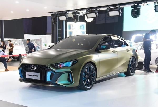 传祺力作专为后浪而生：双外观、大连屏、一体式座椅