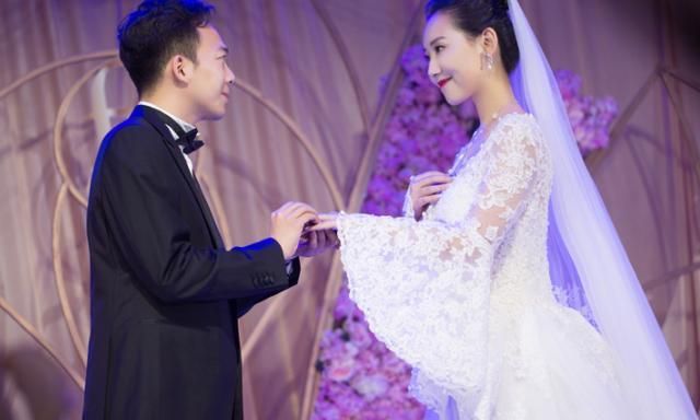 江西这个县火了,却不是靠经济发展,而是靠68.8万的“天价彩礼”休闲区蓝鸢梦想 - Www.slyday.coM 江西这个县火了,却不是靠经济发展,而是靠68.8万的“天价彩礼”休闲区蓝鸢梦想 - Www.slyday.coM