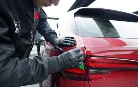 厚度,能作为判断隐形车衣好坏的一个指标吗?