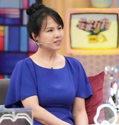 想当明星当不上,就逼自己女儿当,"狼妈"刘艳是怎么毁掉郑爽的