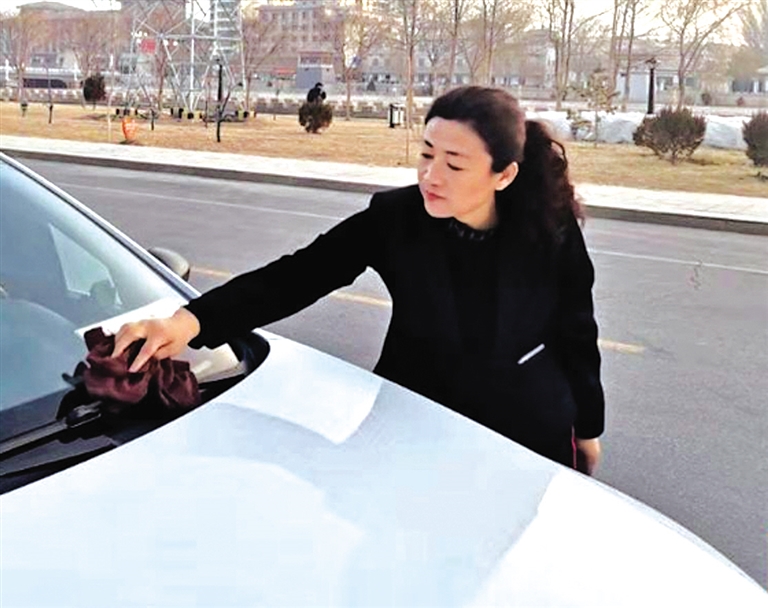 杨红英:用车轮传递人间真爱