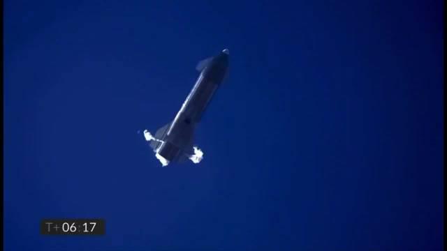 SpaceX星际飞船原型机试验时爆炸