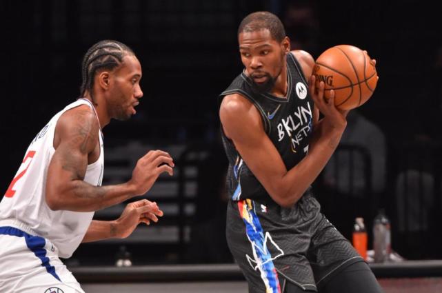 三巨头合砍90分篮网胜快船（图）