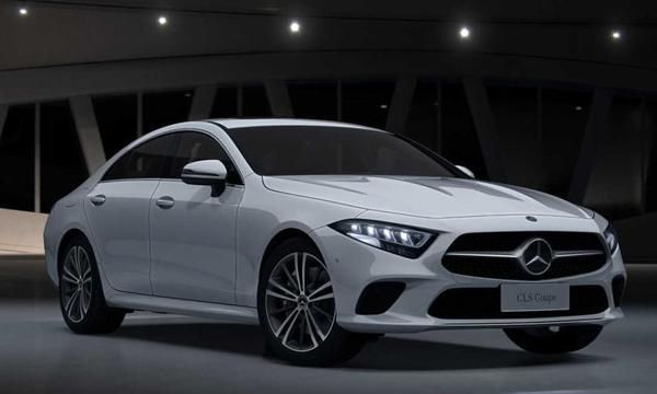 奔驰cls2021款车型,奔驰cla2021款车型 还记得那台"漏油"的奔驰cls吗?你知道2021款开起来是什么感觉