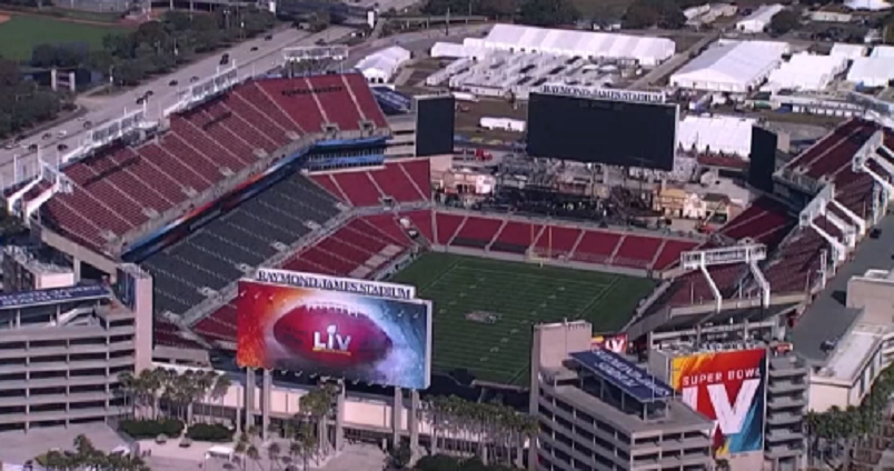 △雷蒙德·詹姆斯体育场