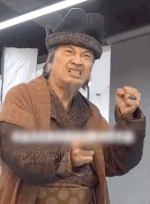 68岁吴孟达心脏不适视频流出,表情痛苦仍鞠躬道歉,网友:太拼了