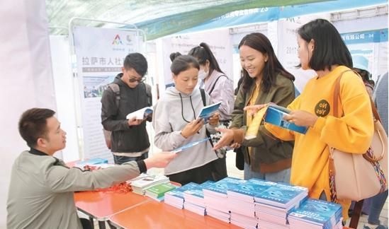 毕业后,为什么越来越多的年轻人逃离一线城市,选择回到家乡?休闲区蓝鸢梦想 - Www.slyday.coM 毕业后,为什么越来越多的年轻人逃离一线城市,选择回到家乡?休闲区蓝鸢梦想 - Www.slyday.coM