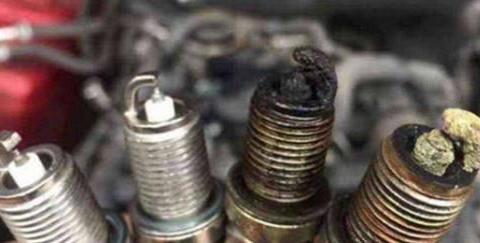 多长时间换一次火花塞,老司机：看看这三点,千万别被4s店坑