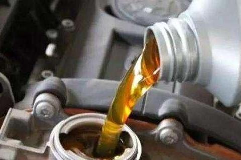 汽车保养不是只换机油,这四个零件最好也换了,否则会影响效果