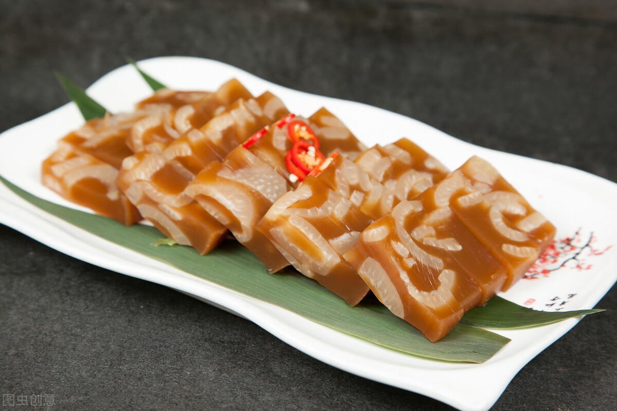 地方美食:水晶肉皮冻:色泽亮丽晶莹滑口
