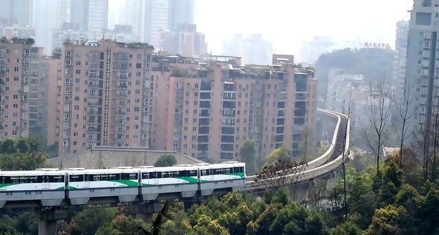 人均gdp破万美元省份_中国第一个人均GDP突破2万美元的省份,江苏将迈入“发达时代”