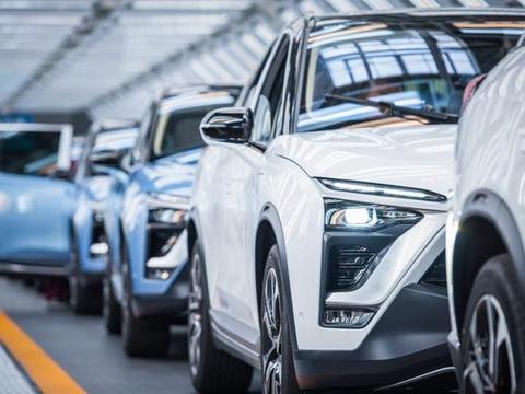 汽车新政：有序取消限购规定 鼓励适当增加号牌投放