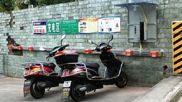 电动车“没电再充”和“随用随充”,哪个会损伤电池,早知早受益