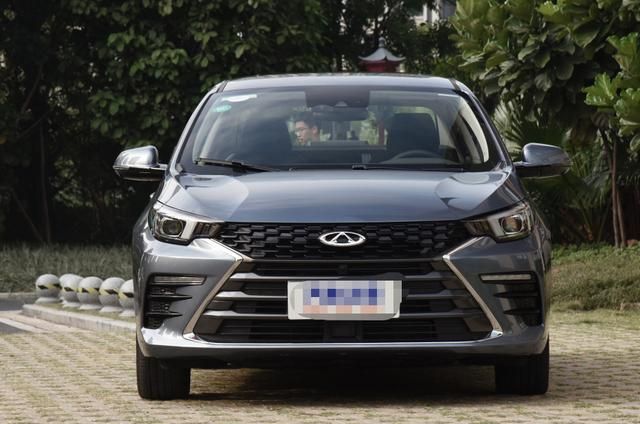 奇瑞2021年新款轿车,奇瑞今年最新款式 奇瑞新添pius轿车,外观比大众朗逸好看,标配四缸发动机,6.99w