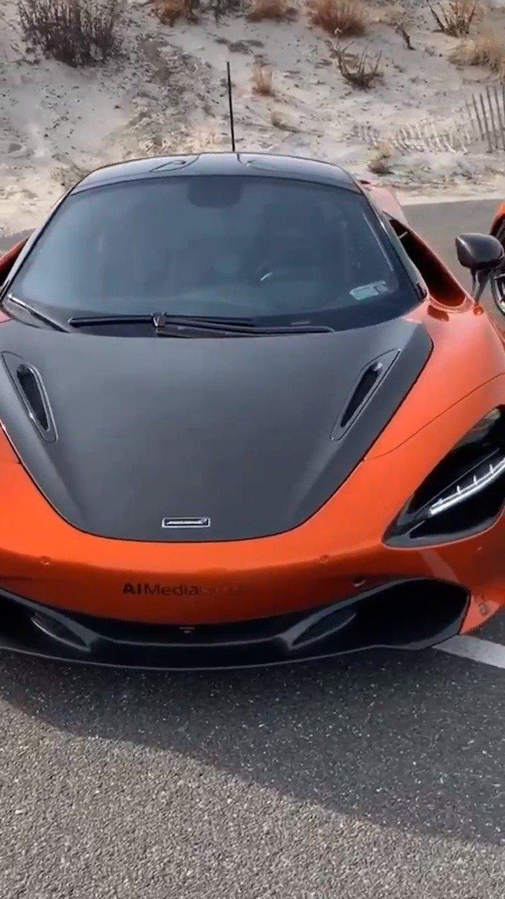 迈凯伦跑车展示