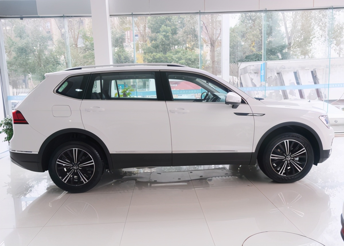 2021款途观报价图片,2021款大众途观报价 德系中型suv,2021款大众途观l,动力空间尚可