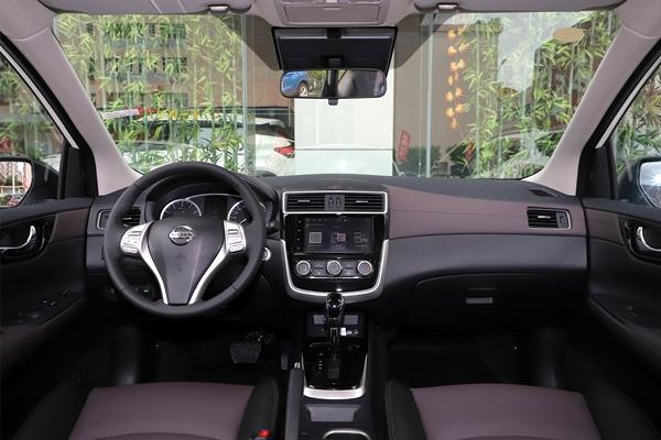 不妨试试这4台两厢车 轻巧好开还吸睛