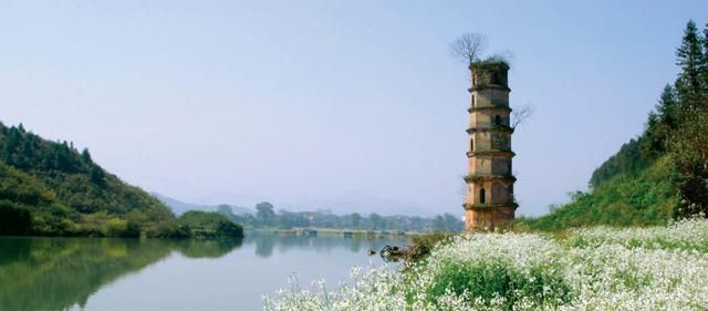江西GDP低人穷吗_别看江西省新余市GDP总量并不高,可是其人均GDP确实不算低!(2)