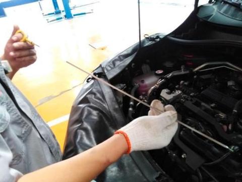 自己检查机油有必要吗?具体都该检查哪些位置?