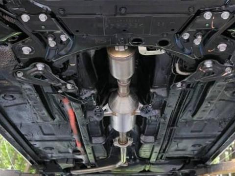 汽车保养请勿只更换机油和机械过滤器,还有这些要注意!