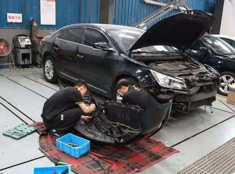 吉利和奇瑞谁质量更好?十万公里跑完高下立见,一个病夫一个壮汉