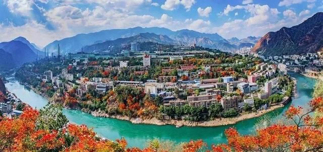 人均gdp是怎么算的_中国GDP明明突破100万亿,为何还算不上发达国家?差距到底在哪?