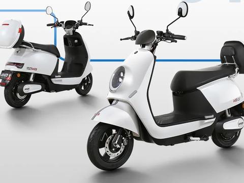 雅迪、爱玛、小刀又推出新电动车，一次充电，续航超过80公里！