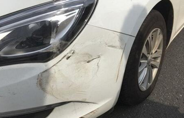 购买新车时，4S店为什么非要我们在店里买保险？我们该听吗？