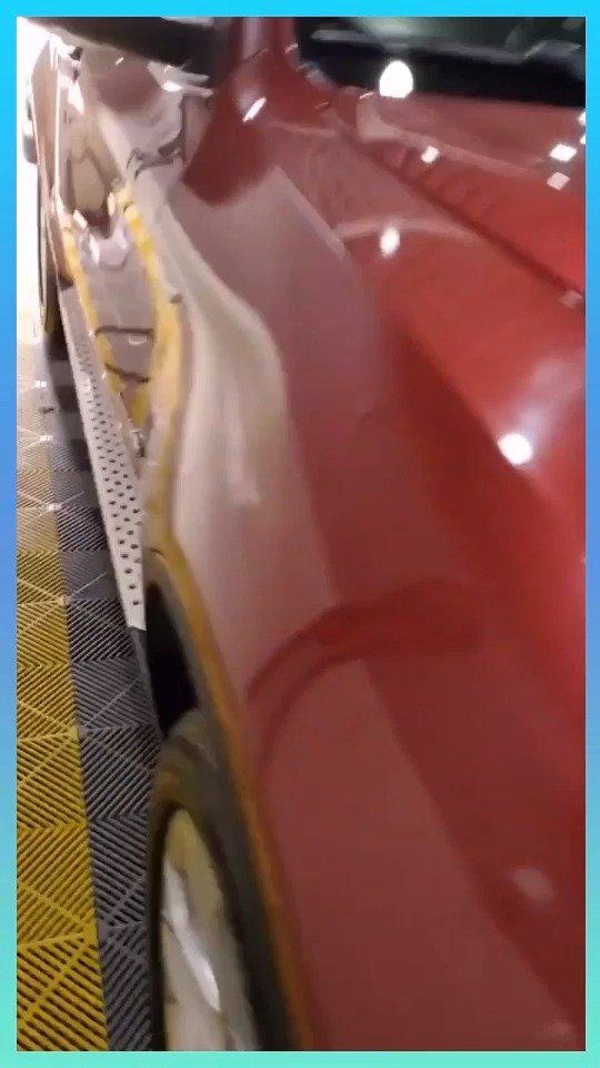 这辆汽车的保养其实不简单，需要细心而且有耐心哦！