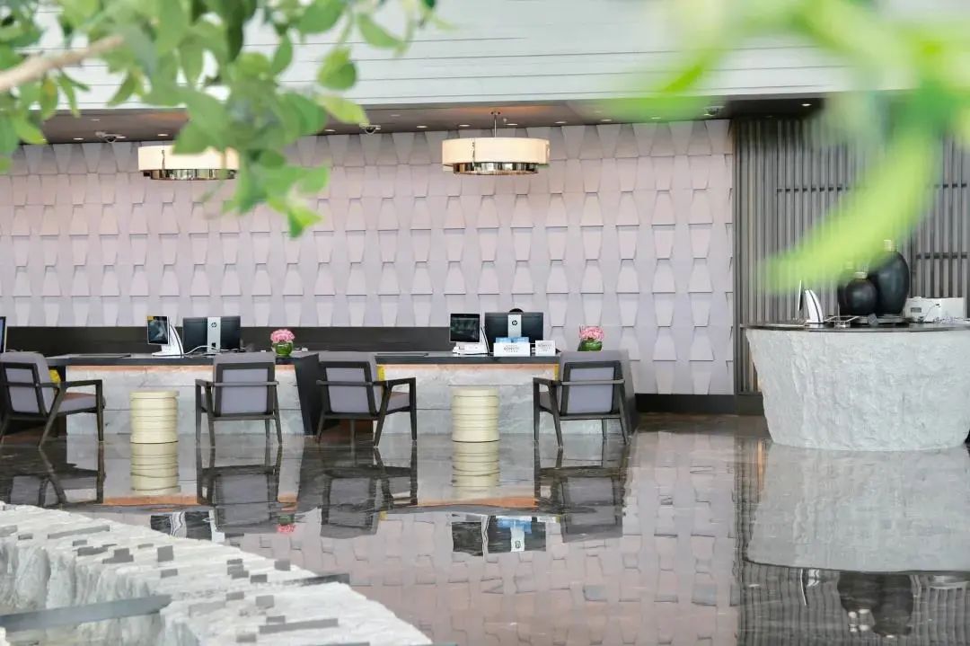 ¥1388/2晚 渔洋山景搬入阳台客房!5000㎡亲子游乐区太赞!踏青赏花必住太湖畔口碑万丽酒店!周末节假日不加价!休闲区蓝鸢梦想 - Www.slyday.coM ¥1388/2晚 渔洋山景搬入阳台客房!5000㎡亲子游乐区太赞!踏青赏花必住太湖畔口碑万丽酒店!周末节假日不加价!休闲区蓝鸢梦想 - Www.slyday.coM