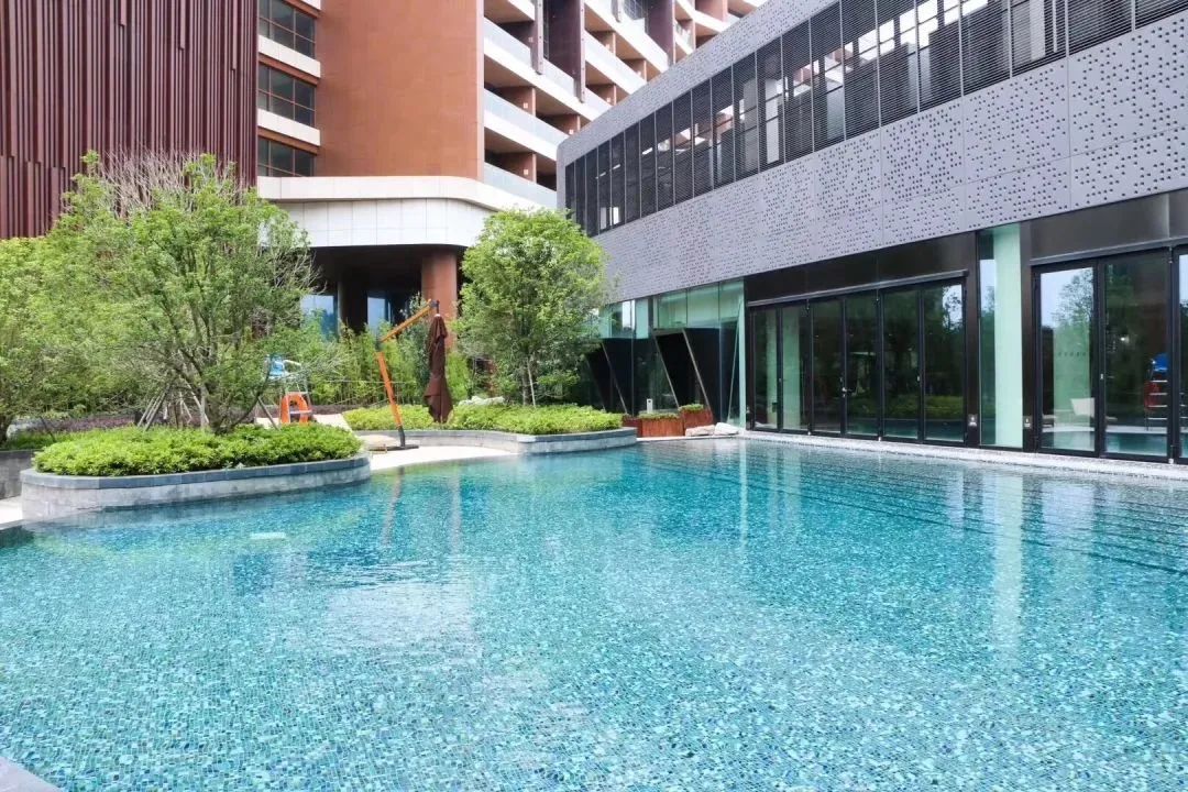 ¥1388/2晚 渔洋山景搬入阳台客房!5000㎡亲子游乐区太赞!踏青赏花必住太湖畔口碑万丽酒店!周末节假日不加价!休闲区蓝鸢梦想 - Www.slyday.coM ¥1388/2晚 渔洋山景搬入阳台客房!5000㎡亲子游乐区太赞!踏青赏花必住太湖畔口碑万丽酒店!周末节假日不加价!休闲区蓝鸢梦想 - Www.slyday.coM