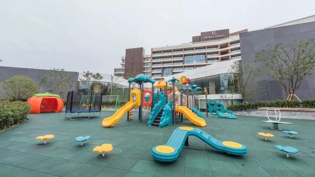 ¥1388/2晚 渔洋山景搬入阳台客房!5000㎡亲子游乐区太赞!踏青赏花必住太湖畔口碑万丽酒店!周末节假日不加价!休闲区蓝鸢梦想 - Www.slyday.coM ¥1388/2晚 渔洋山景搬入阳台客房!5000㎡亲子游乐区太赞!踏青赏花必住太湖畔口碑万丽酒店!周末节假日不加价!休闲区蓝鸢梦想 - Www.slyday.coM