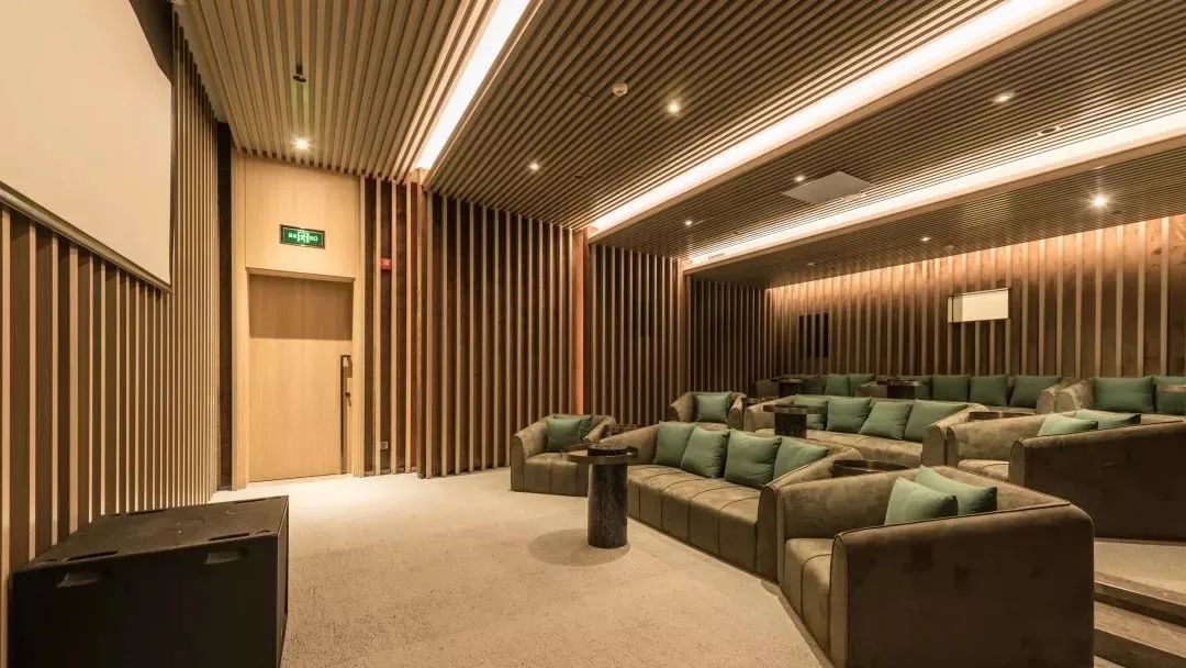 ¥1388/2晚 渔洋山景搬入阳台客房!5000㎡亲子游乐区太赞!踏青赏花必住太湖畔口碑万丽酒店!周末节假日不加价!休闲区蓝鸢梦想 - Www.slyday.coM ¥1388/2晚 渔洋山景搬入阳台客房!5000㎡亲子游乐区太赞!踏青赏花必住太湖畔口碑万丽酒店!周末节假日不加价!休闲区蓝鸢梦想 - Www.slyday.coM