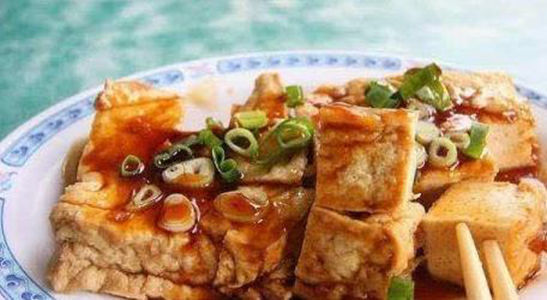 美食推荐：葱油豆腐、干锅有机花菜、黑椒香蒜炒虾、小炒青菜