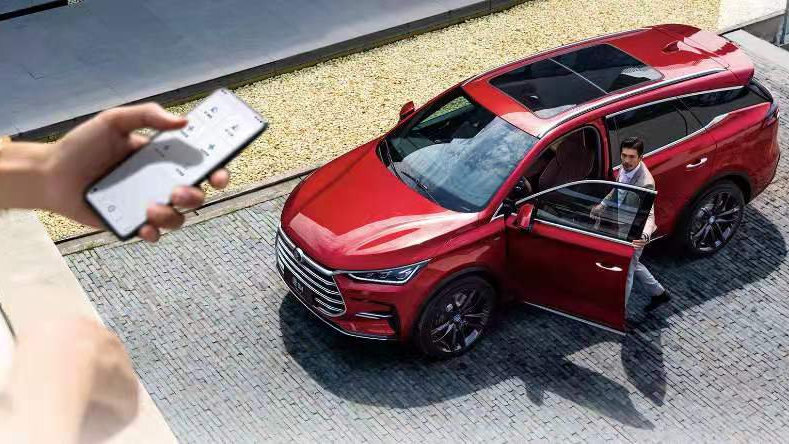 比亚迪唐DM对比大众途观L新能源，同价位谁更香？