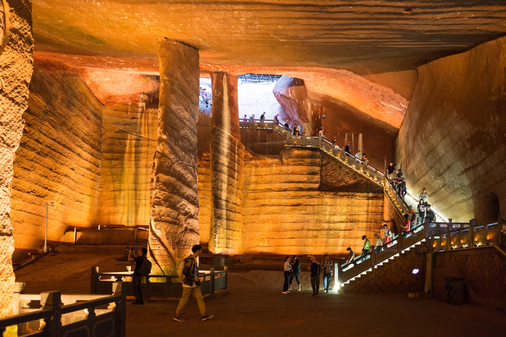 衢州大学城服务电话及相关信息全面解析