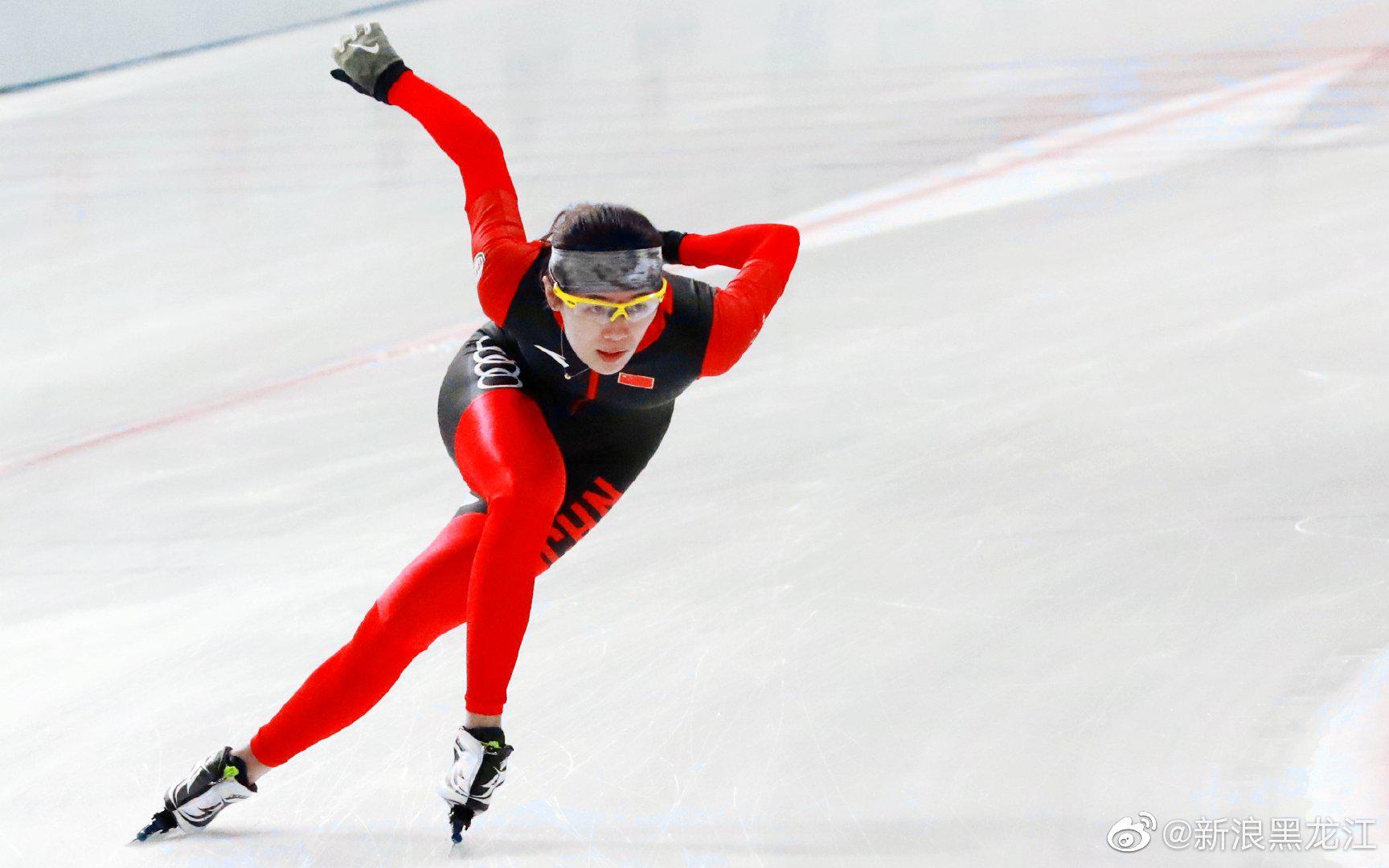 短道速滑——全国冠军赛：女子500米决赛赛况_曲春雨