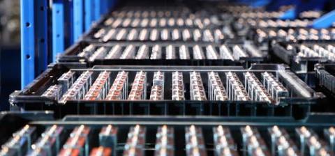 “重拾” 磷酸铁锂电池，是技术倒退还是市场选择？