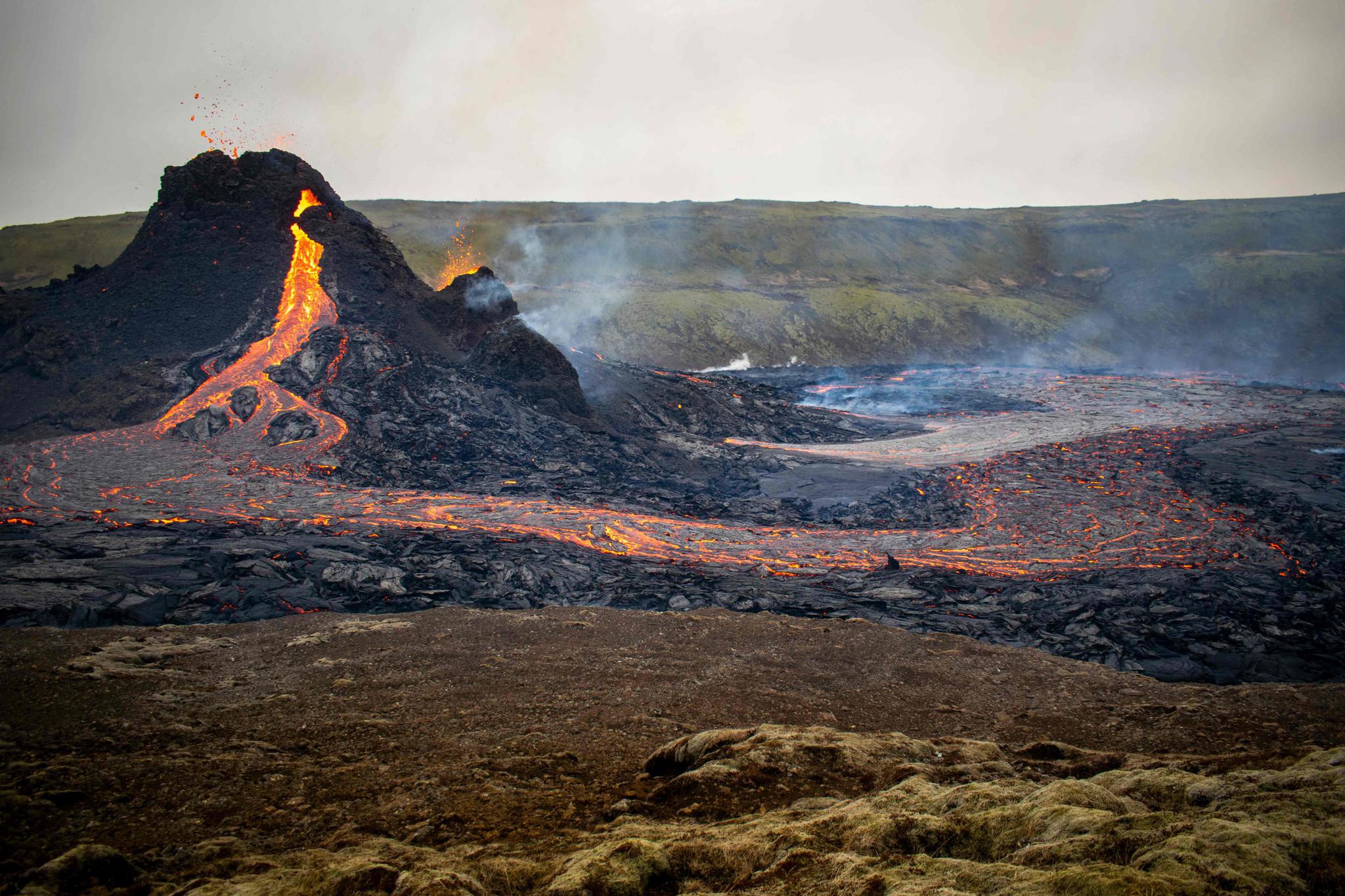 冰岛火山喷发