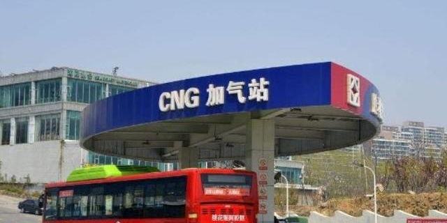 天然气汽车保养时能否用汽油机油，用了有何危害，二者有何区别！