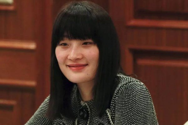 "娃哈哈"老板的女儿,身家400亿,长相秀气,38岁至今无人敢娶|宗馥莉