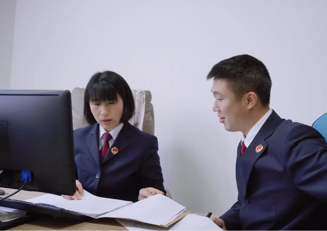 女生喜欢你的表现 男人出轨后反常行为