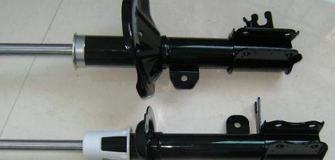 汽车的减震器,使用多久需要更换?怎样判断是否需要更换?