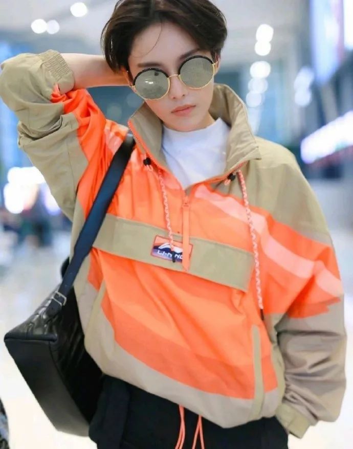 品牌辱华事件影响扩大:《青你3》延播,偶像下架歌曲,李现被骂 品牌辱华事件影响扩大:《青你3》延播,偶像下架歌曲,李现被骂